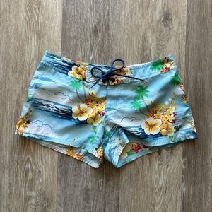 Vintage 90s Y2K Roxy Low Rise Wax Comb Hawaiian Surf Beach Swim Shorts Size 3